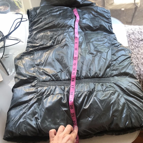 RLX Ralph Lauren silver vest xs - Picture 5 of 7